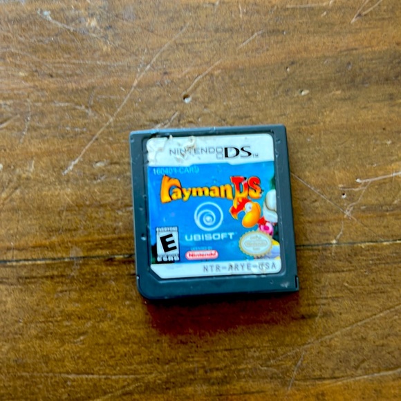 Ds games bundle 2 mario gmes and 1 raymen - Picture 4 of 4